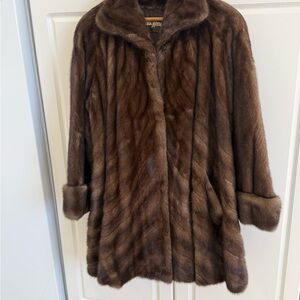 Vintage Neiman Marcus -Oscar de la Renta Ranch Mink swing coat / large